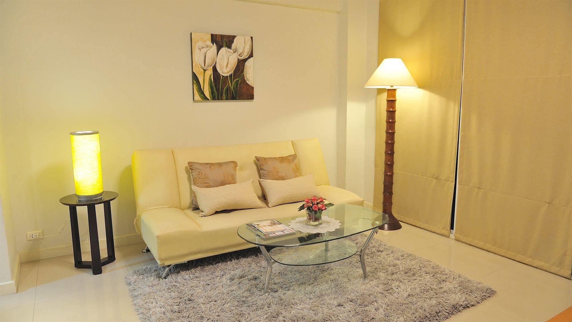 Duplex 21 Apartment Bangkok Exterior foto